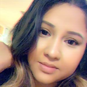 Meet your Posher, Abigail